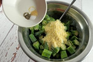 Okra with Corn Meal