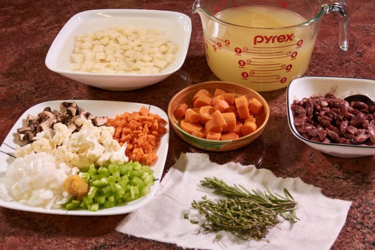 Gout safe vegetable soup 🧄 James Strange